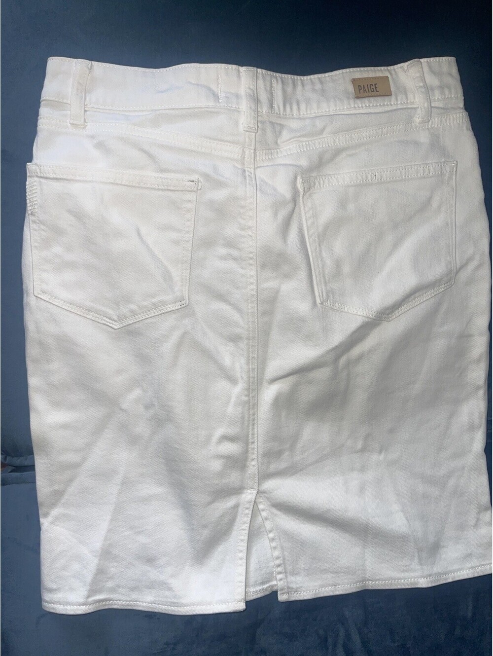 PAIGE White Jean Denim Skirt Button Zip Sz 30 Cotton Stretch Coastal Logo Flaw - Picture 6 of 14